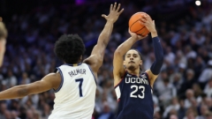 UConn Pulls Away at Villanova, 73-63