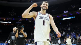 UConn pulls away to defeat UCLA, 73-57