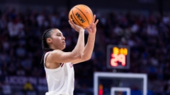 Azzi Fudd goes off in final game at Gampel Pavilion