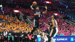 Spurs, Castle Take Game 1 against Blazers, Clingan, Thompson leads Sabres Game 1 Comeback