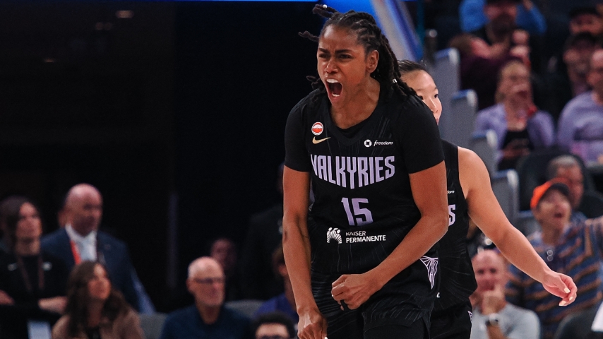 Tiffany Hayes Does It All Against Sky, Chris Freeman Nets First Career NFL Points